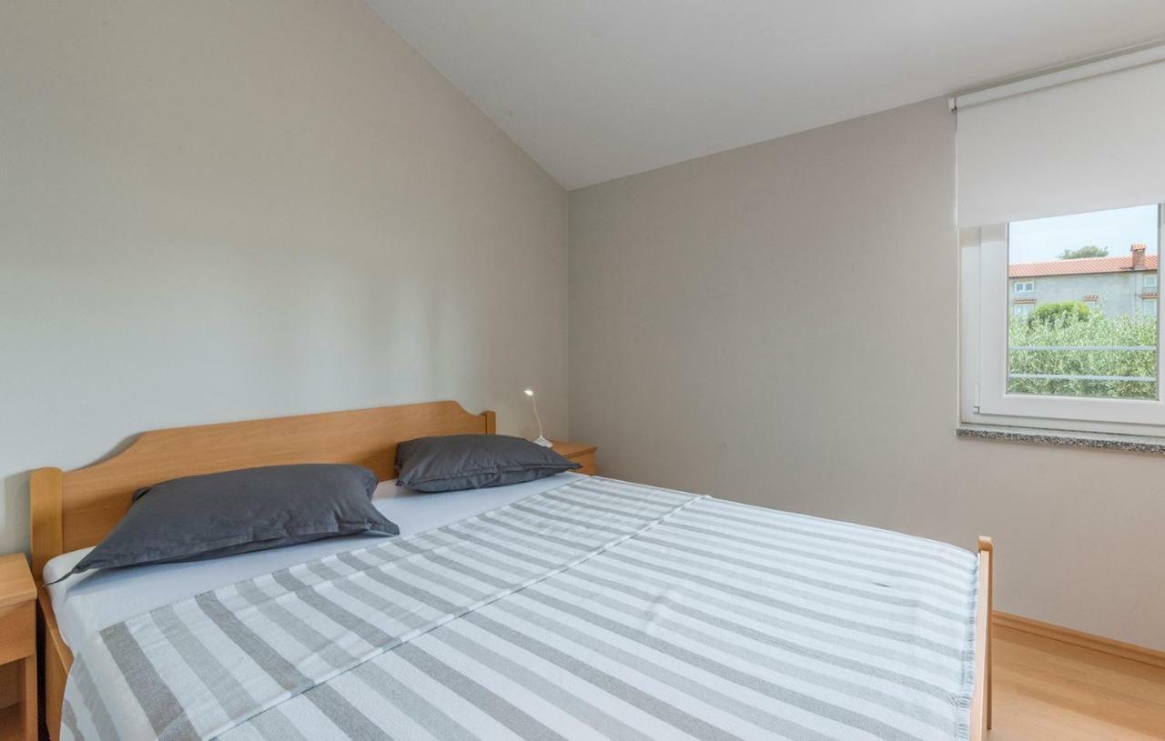Apartment Green With Balcony Nova Vas  Bagian luar foto